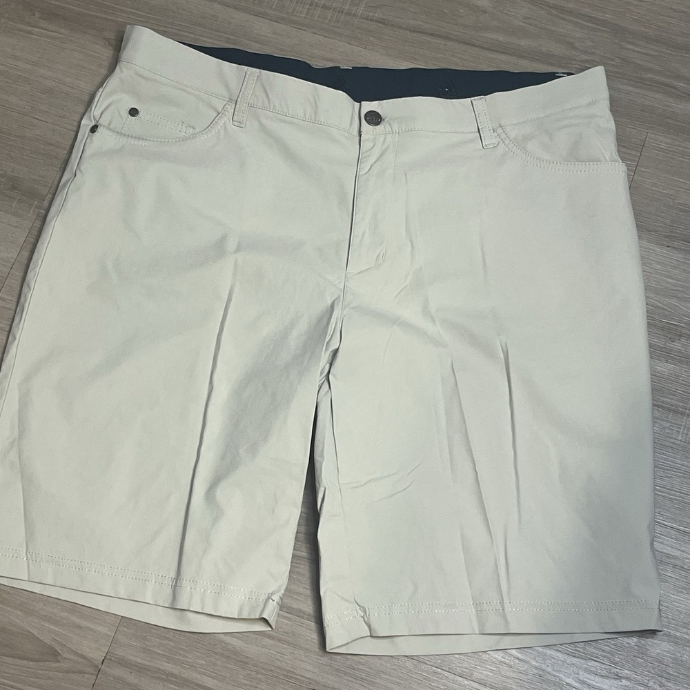 ADIDAS Men's Go-To 5 Pocket Golf Shorts Regular Fit Stretch Khaki Size 36